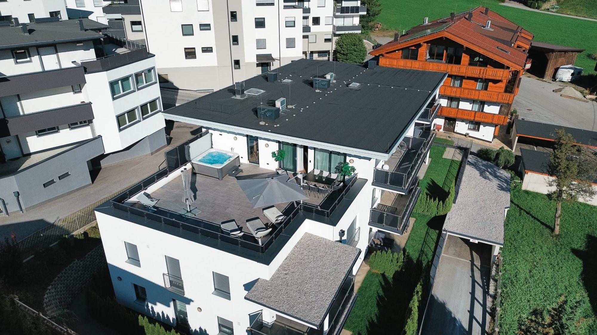 Apartmán Alpenluxus Presents Cloud 9 - Private Roof Terrace With Whirlpool Fügen Exteriér fotografie